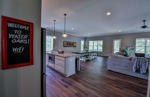 Northport House | Water Oaks Lake House - Firepit, gorgeous lake views & easy Lake Access