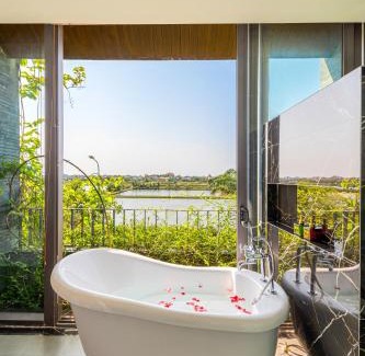 Cam Thanh Villa | Water villa