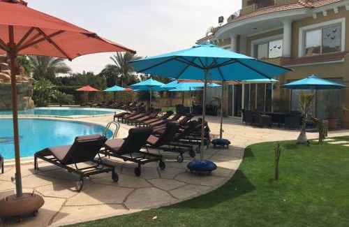 Ismailia House | Waterfall Zoo Lodge Deluxe Suite 1