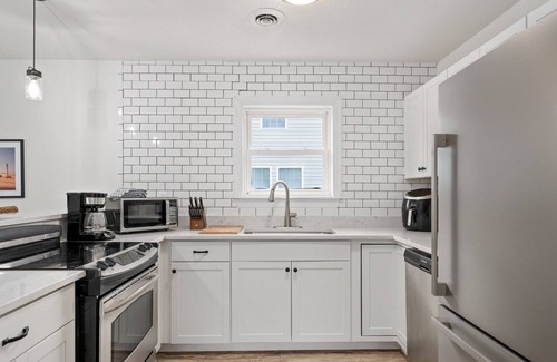Colington Harbour House | Waterfront dog-friendly 2BR with private boat dock