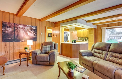 Gladwin Cabin | Waterfront Gladwin Vacation Rental w/Lake View!