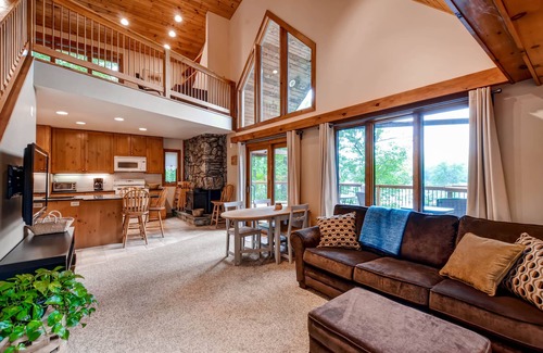 Highland Lakes House | Waterfront Highland Lake Home w/Deck + Dock