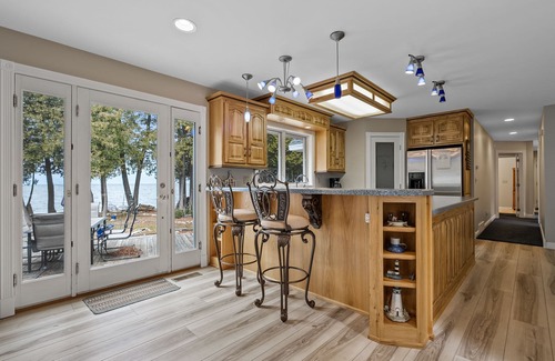 Sturgeon Bay House | Waterfront home in Sturgeon Bay- unique architecture and new huge patio showcasi