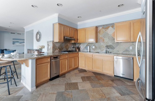 Channel Islands Condo | Waterfront Living at the Beautiful Oxnard Marina