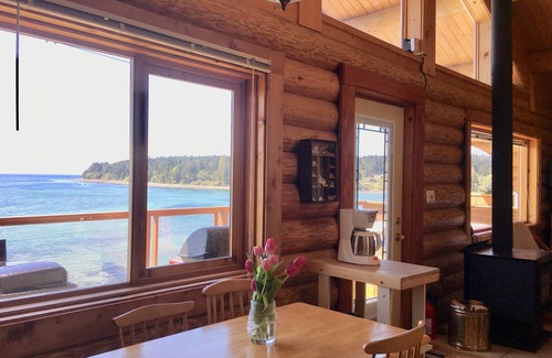 Gillies Bay Cottage | Waterfront Log Cabin, Steps to beach, Texada Island, Gulf Islands