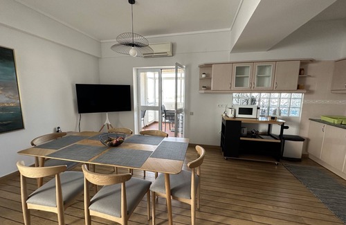 Ponta Delgada Condo | Waterfront Ponta Delgada : walk to restaurants, shopping, marina and swimming.