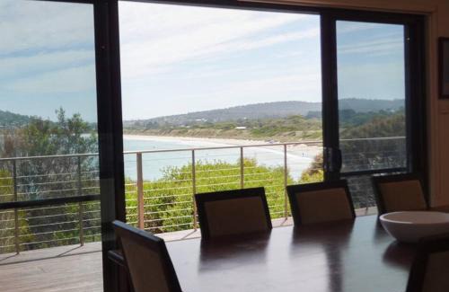Primrose Sands House | Waterfront Primrose Retreat