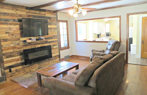 Three Lakes House | Waterfront vacation rental in Three Lakes!