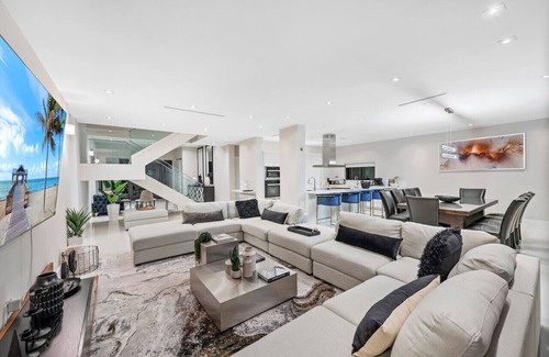 South Lake House | Waterfront Villa/Heated Pool, Gameroom, Sleeps12