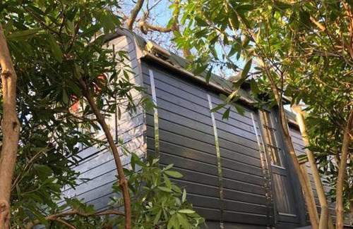 Caerdeon Apartment | Waterside Cader Cabin with Hot Tub