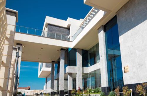 Umluj Hotel | Waves Hotel