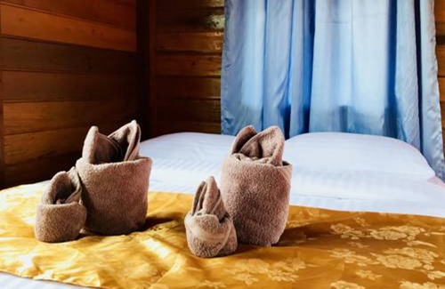 Wichian Buri Hotel | We Care Resort