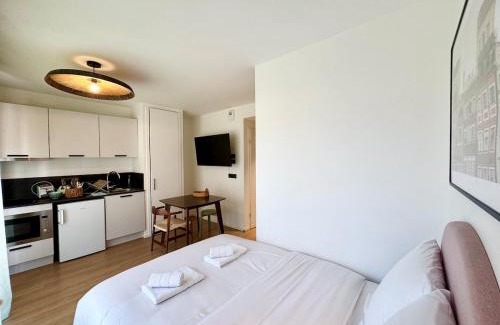 Reims Apartment | We Live Inn Sharies Reims - C202