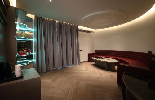 Panipat Hotel | Wedcation by Tivoli, Israna