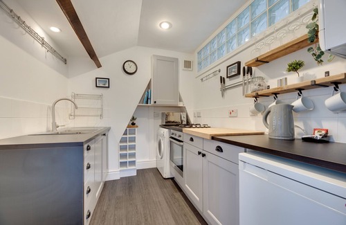 Tynemouth Apartment | Week2Week Super Tynemouth Apartment 2 Bed