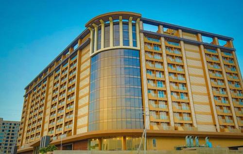 Dumas House | Weekend Address Managed By Living Homes