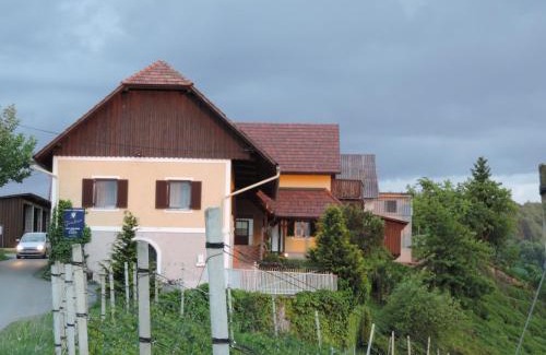 Ehrenhausen House | Weingut Gästezimmer Gruber