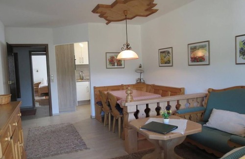 Neumagen-Dhron Apartment | Weitblick FEWO No. 11 - Holiday apartments "Haus Berghof"