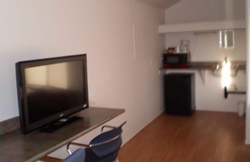 Swan Hills Hotel | Welcome Inn