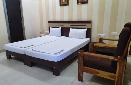 Barmer Hotel | welcome to Hotel Manuhar Inn