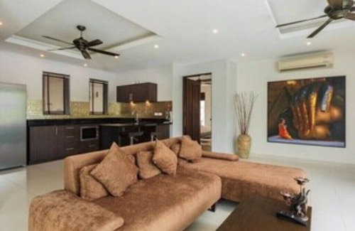 South Pattaya Villa | Welcome to our beautiful villa with private pool