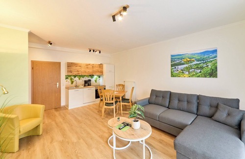 Lieser Apartment | Welcome to the Binz-Meyer guest house: Your Moselschleife apartment in Lieser