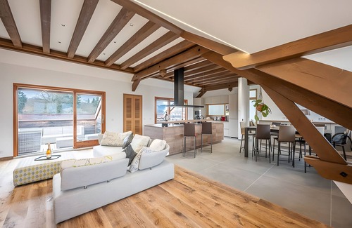 Arenthon House | 🌟WELCOME TO THE KEYS OF EXCELLENCE🌟