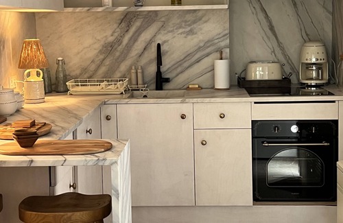 Caldas de Monchique Villa | Welcome to Villa Rosa, a historic renovated home ~in an ancient spa village