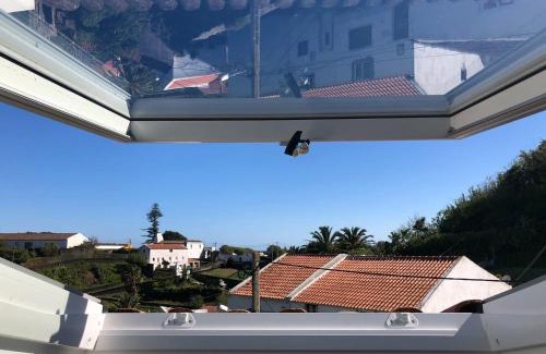 Agua de Pau House | WelcomeBuddy - Uma Casa na Caloura - Blue & Beach