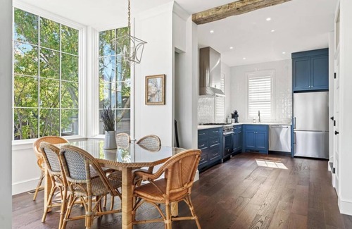 Petoskey House | Welcoming! Professionally Decorated with Panoramic Lake Views. One of a Kind!