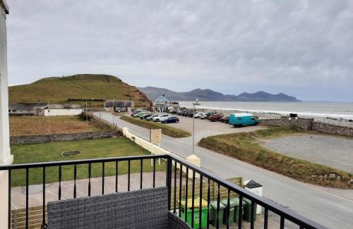 Dinas Dinlle Apartment | Wendon Holidays