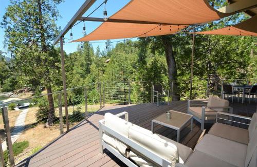 Bass Lake House | Werner Lake Front