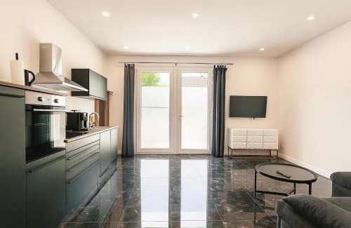 Loehne Apartment | Werre Apartments mit Smart-TV - stilvol, zentral & wohnlich