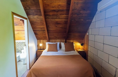 Lanin National Park Hostel | Wesley House Hosteria Boutique