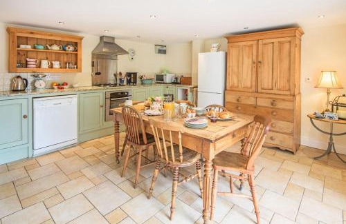 Gunnerton House | West Cottage, Southlands Farm, Gunnerton