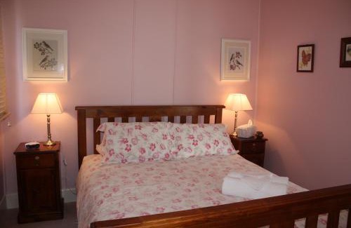 Westbury Bed & Breakfast | Westbury Gingerbread Cottages