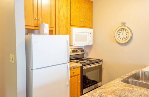 Sturgeon Bay Condo | Westwood Shores Waterfront Resort