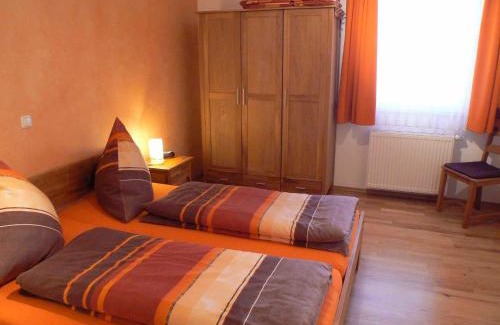 Rhoden Apartment | Wetekams Ferienwohnung W6