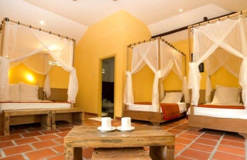 Van Ninh Hotel | Whale Island Resort