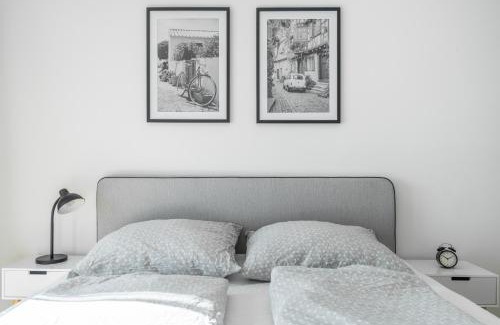 Favoriten Apartment | Whats-App Self-Check-IN - Pärchen Wohnung am Hauptbahnhof