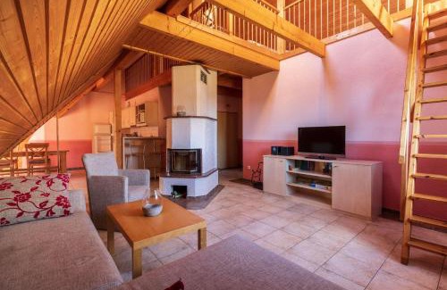 Buschvitz Apartment | Whg-3-Falkenturm-Ferienhaus-Am-Boddenufer-Buschvitz