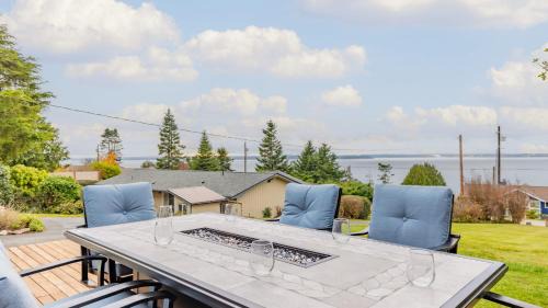 Coupeville House | Whidbey Bliss by AvantStay 2min to Beach View