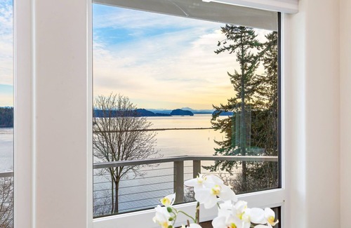 Oak Harbor House | Whidbey Island R&R