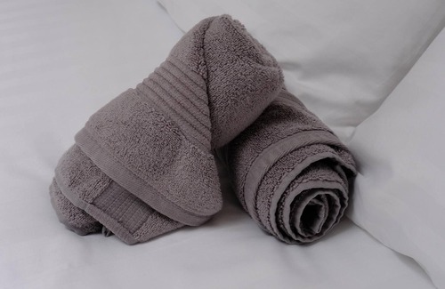 Ardnatrush Bed & Breakfast | Whiddy School House Accommodation