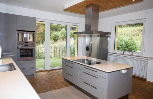 Baiersbronn House | Whirlpool, billiards, sauna! Vacation cottage Lacher