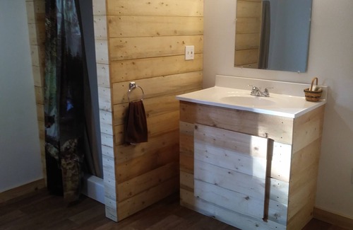 Ninilchik Bed & Breakfast | Whispering Winds Retreat B&B