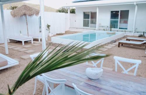 Jubilee Pocket House | Whitcactus Villa