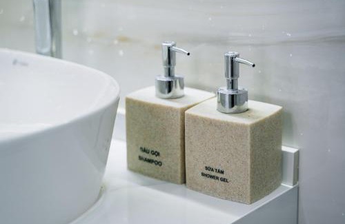 Dong Van Hotel | White House Hotel