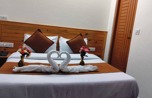 Bhagsu Nag Hotel | White Mountain By Hill Hikers