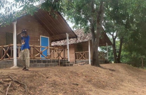 Sanapur Bed & Breakfast | White Sand Hampi